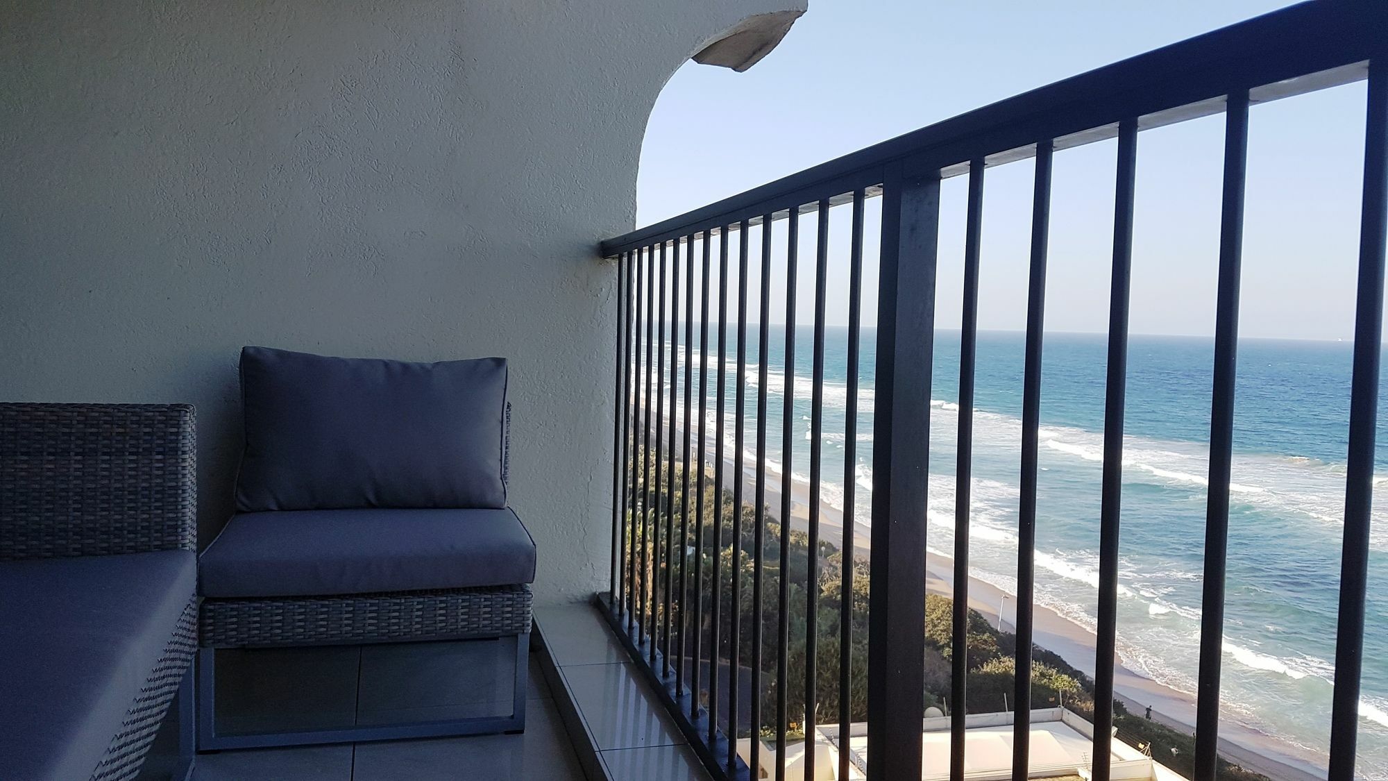 803 Bermudas - By Stay In Umhlanga Durban Extérieur photo
